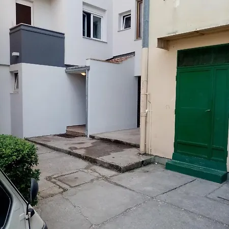 Jan Apartment